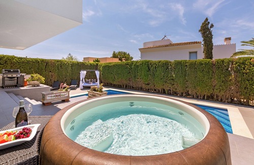 Badia Blava Villa | Villa Casa Kristel Majorque avec piscine dans le 2ème ligne de mer
