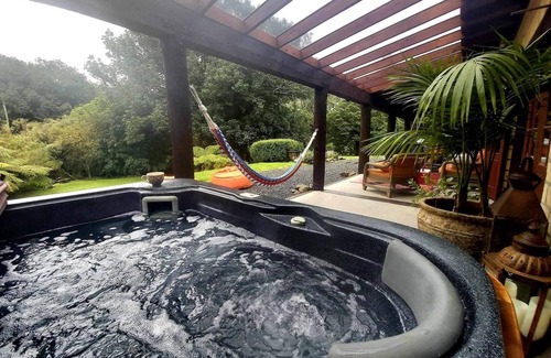 Katikati Maison | Villa Casa Maria Luxury Tuscan Farmhouse