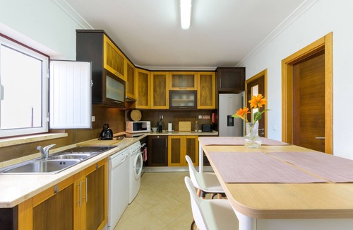 Porto Covo Villa | Villa 'Casa Vila-Mar' avec terrasse privée, Wi-Fi et climatisation