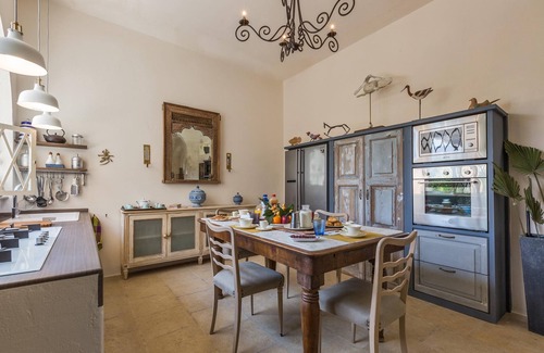 Alezio Appartement | 1126 Villa de luxe et design avec piscine près de Gallipoli