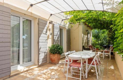 Villeneuve-les-Avignon Maison | Superbe maison avec terrasse et piscine - Villeneuve-lès-Avignon - Welkeys