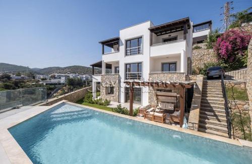 Bodrum City Center Villa | Villa Castle by EvTatilim