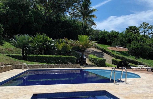 Santa Barbara Maison | VILLA CATALINA FARM WITH SWIMMING POOL AND JACUZZI NEAR LA PINTADA
