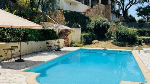 Claviers Lit Et Petit-Déjeuner | VILLA CAU B&B - Les Anglores