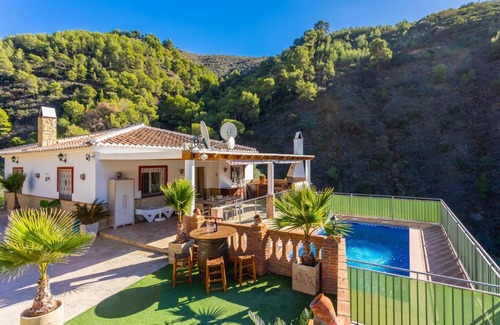 Nerja Villa | Villa Cecilia Large Private Pool, A/C, WiFi