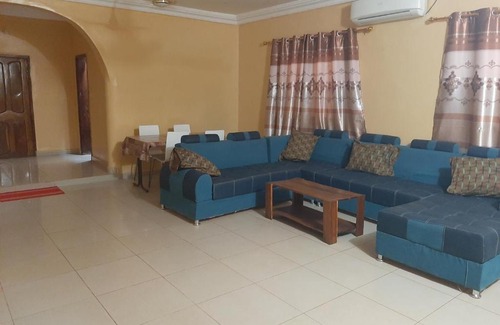 Bamako Maison | Villa Chambre A climatisée douche Cuisine salon