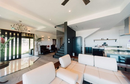 Chinen-son Maison | Villa CHINENBLUE - Villa NIRAI KANAI / Nanjo Okinawa