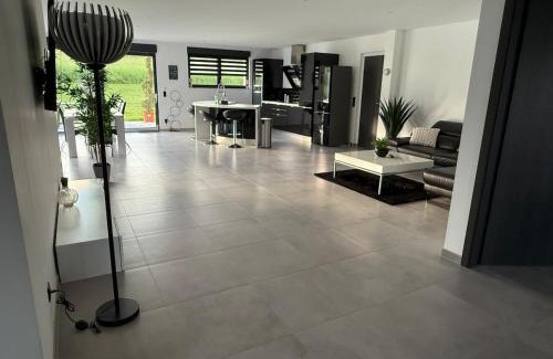 Valmont Maison | Villa Chipie neuve & grand standing !