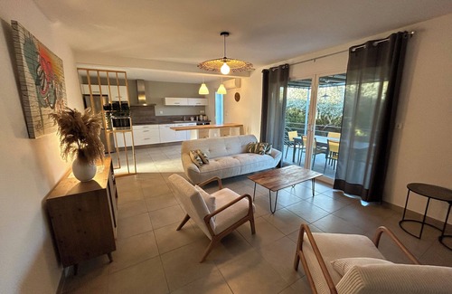 Moussac Villa | Villa Cigalette - Villa de rêve avec piscine privée, jardin proche d'Uzès.
