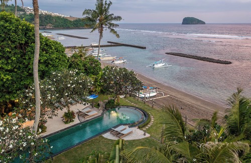 Sengkidu Villa | Villa Cocoa Maya: Belle villa de 3 ou 4 chambres située au centre de la plage
