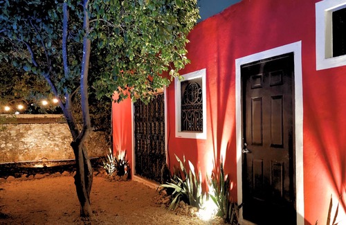 Centro Villa | Villa Colonial en el Centro con Alberca