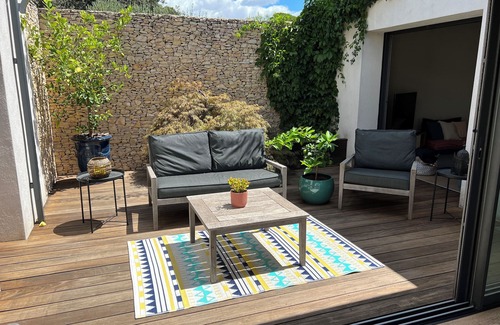 Langlade Villa | Villa Contemporaine de 250 m2 avec piscine à débordement - Adult only