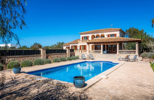 Cala Santany Villa | Villa Copinya Blanca à Santany avec piscine, jardin, Wi-Fi à 5 minutes de la plage