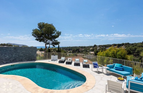 Pinar del Advocat Villa | Villa CORAL by Abahana Villas