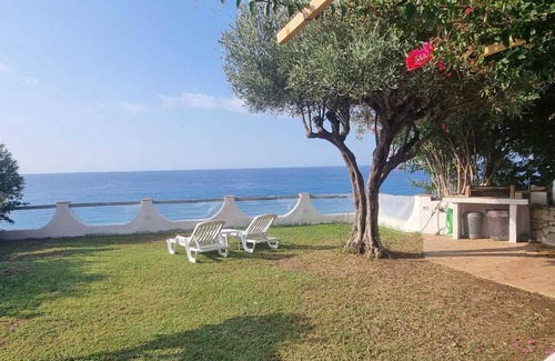 Costa dei Monaci Villa | Villa 'Costa Dei Monaci Villas - Tropea' avec vue sur la mer, Wi-Fi et climatisation