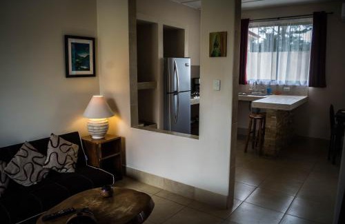Barrio Ricos y Famosos Hôtel | Villa Creole