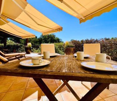 Giens Villa | Villa-Cyprès-La-Polynésie-Giens