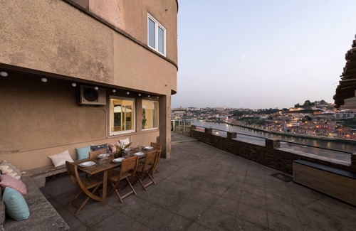 Lordelo do Ouro e Massarelos Appartement | Villa D' Ouro with pool