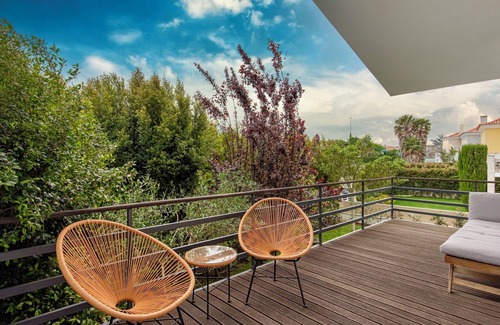 Sao Pedro de Penaferrim Villa | Villa da Penha by refuge® holiday homes
