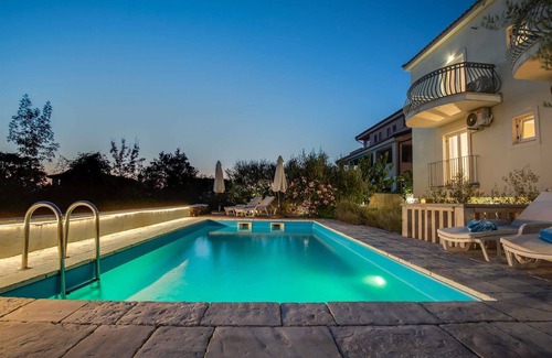 Milohnici Villa | Villa Dada