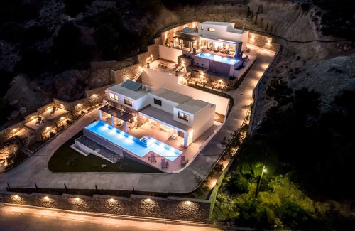 Koutsounari Appartement | Villa Daniela Apartments with pool and seaview