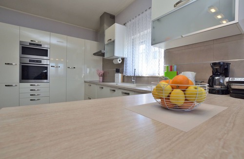 Nedescina Maison | Villa Daris (V9801-K1) - Nedescina