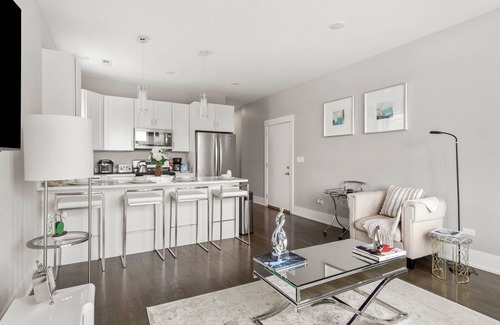 Tri-Taylor Appartement | Villa de Bonita Near Downtown Chicago