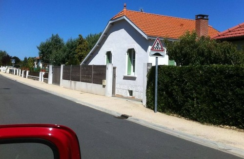 Saint-Vincent-sur-Jard Station Balnéaire | Villa de Bord de mer à Saint Vincent 900m Plage 6 Personnes