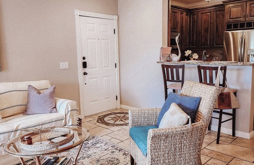 Oro Valley Copropriété | "Villa de Lamour™" Luxury Resort Vibes