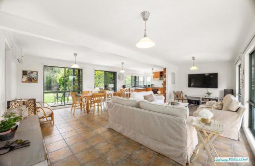 Silverleaves Maison | Villa de Mer at Phillip Island