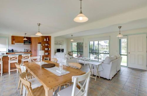 Silverleaves Maison | Villa de Mer at Phillip Island