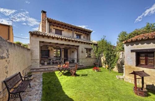 Uruena Maison | Villa De Urueña Casa de Ilustres
