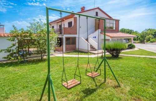 Vinez Maison | Villa Dean, a charming and pet-friendly Villa close to the beach