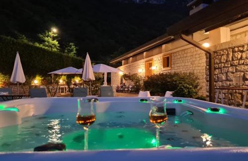 Nago-Torbole Lit Et Petit-Déjeuner | Villa degli Olivi Relais