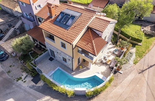 Belavici Villa | Villa Dika with private pool