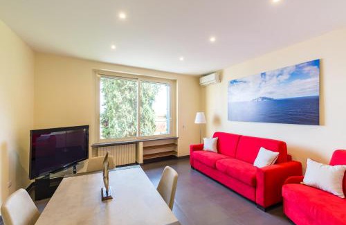 Posillipo Appartement | Villa Dolcevita with parking by Napoliapartments