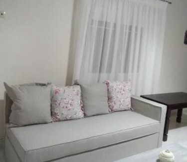 Potos Appartement | Villa EIRINI