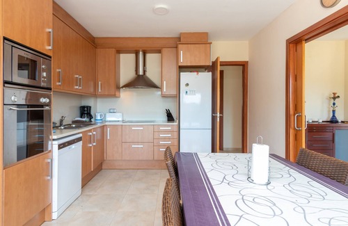 Calonge Villa | Villa "Elodia" avec jardin, terrasse, piscine et Wi-Fi