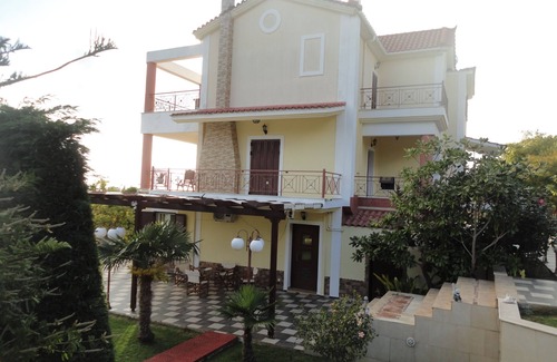 Sarlata Maison | Villa Elpida - appartement rez de chaussée