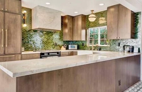 Alamitos Beach Maison | Villa Encanto-Luxury Long Beach Villa w/ 6 KING Bdrs