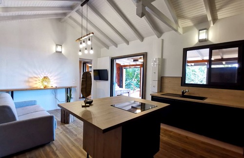 Pointe-Noire Villa | Kanel-Villa de charme, romantique, vue mer