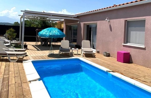 Joch Maison | Villa entièrement climatisée, piscine, terrain de pétanque, à 3 km du lac de Vinça, 35 km de...