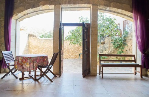 Lleger Villa | Villa Vallfort privacy and exlusivity with pool and bbq up to 30 people