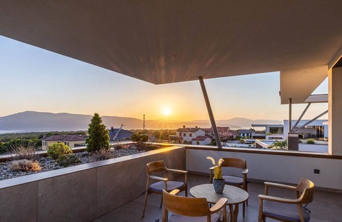 Milohnici Villa | Villa Eternity