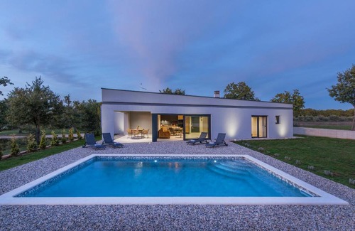 Gajana Villa | Villa F