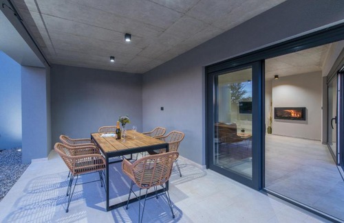 Gajana Villa | Villa F