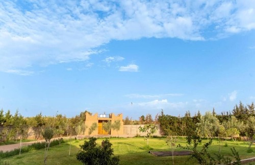 Aghouatim Villa | Villa farm Host heated pool view High Atlas