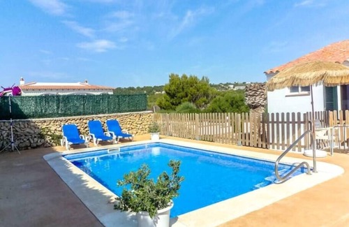 Puerto Luz Chalet De Ski | Villa Ferrer: Impressive villa with direct access to the sea