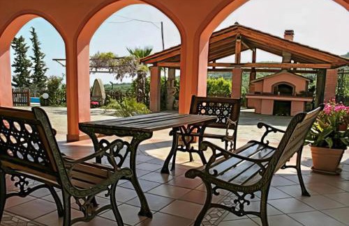 Casal Velino Maison | Villa Fiorita