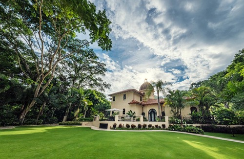 Herradura Villa | Villa Firenze, Costa Rica. All inclusive luxury